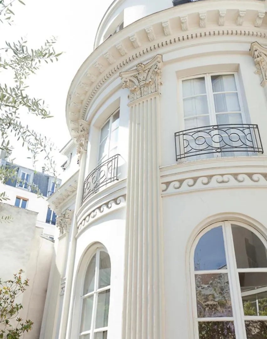 Apartment Rue Du Faubourg Poissonniere Iv By Onefinestay