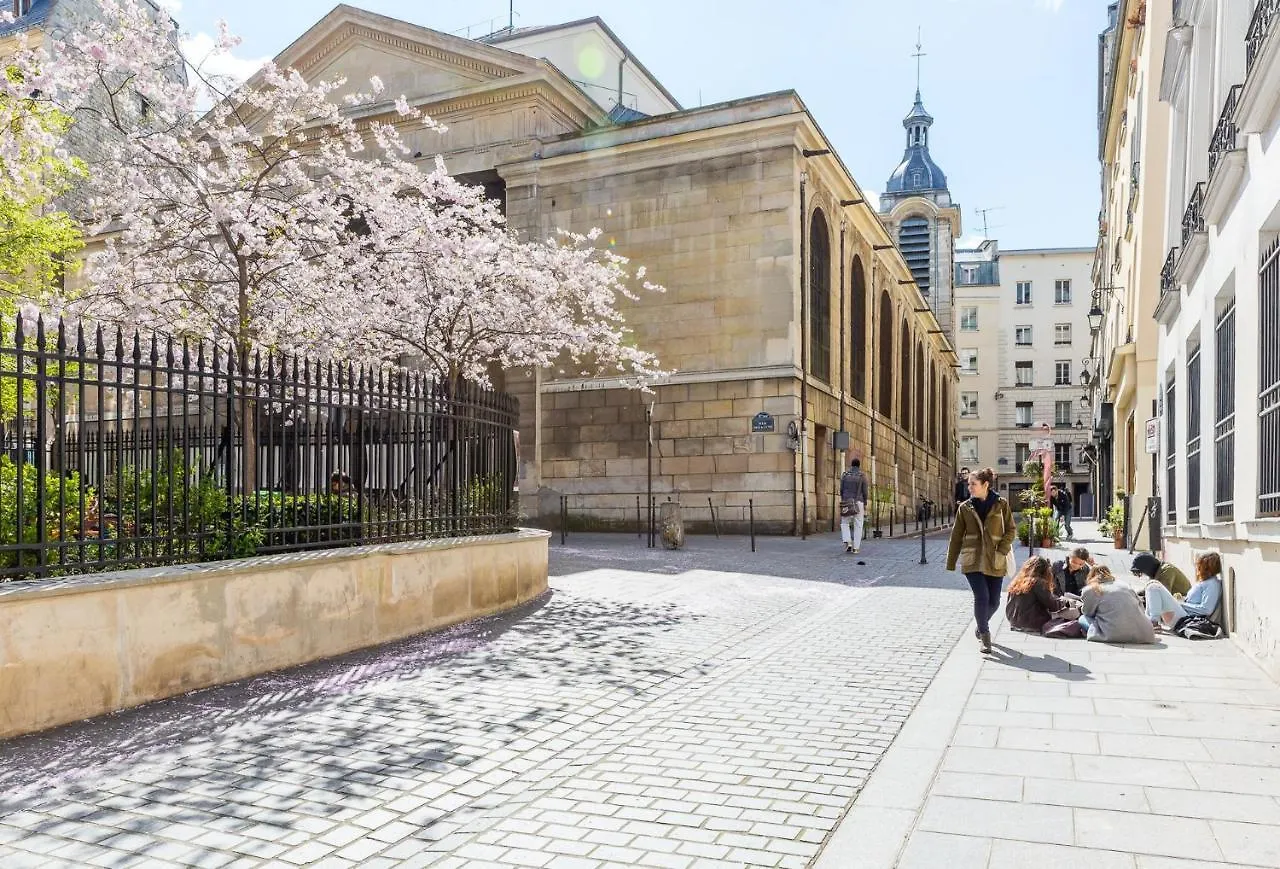 Rue Du Faubourg Poissonniere Iv By Onefinestay
