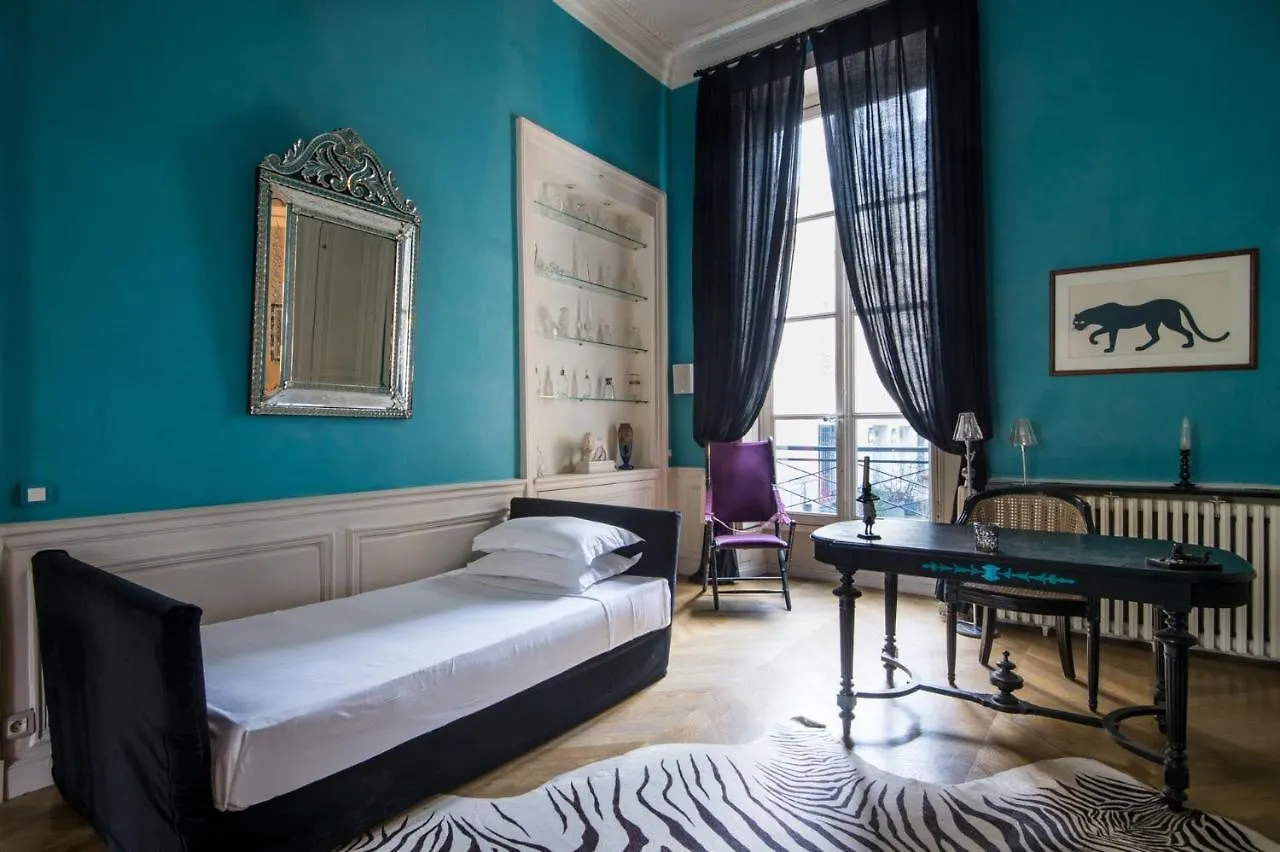 Apartament Rue Du Faubourg Poissonniere Iv By Onefinestay *